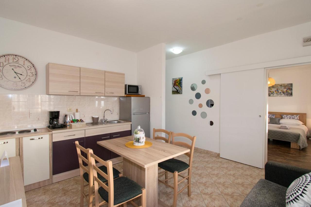 Apartman Fuma 로비니 외부 사진